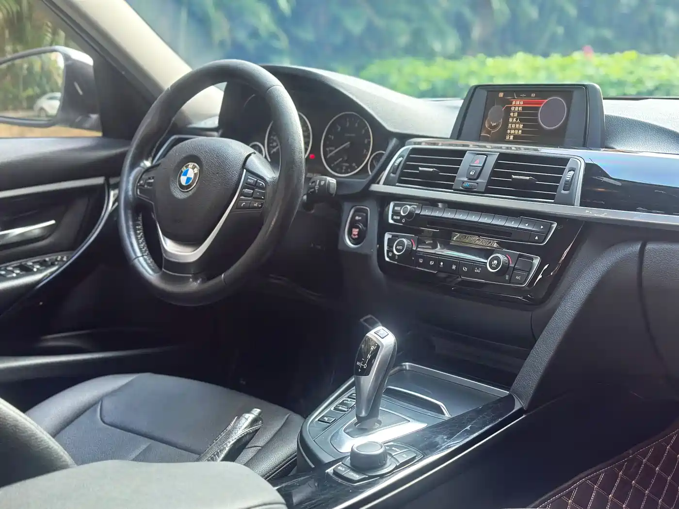 BMW 3 Series 2017 320Li Fashion фото 7