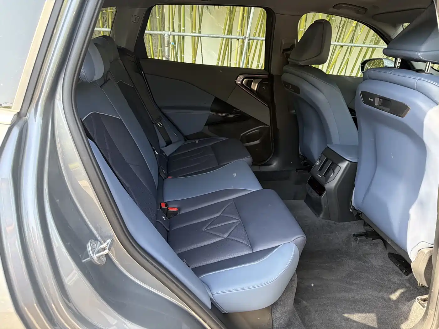 BMW X3 2025 xDrive30L Premium M Sport Package фото 6