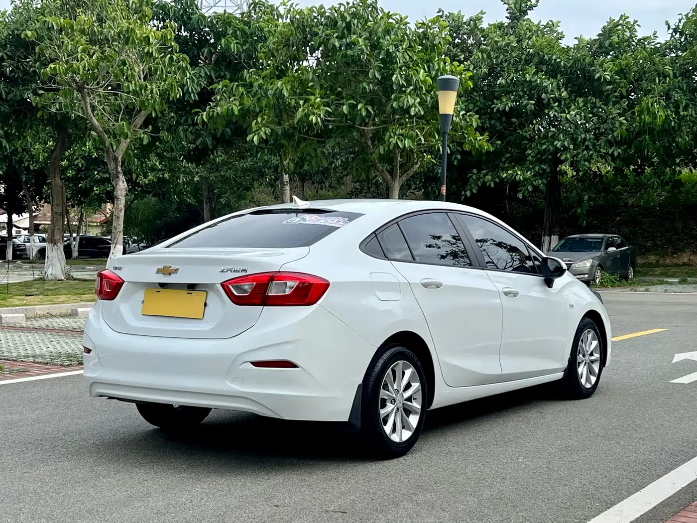 Chevrolet Cruze 2017 1.5L Manual Pioneer фото 7