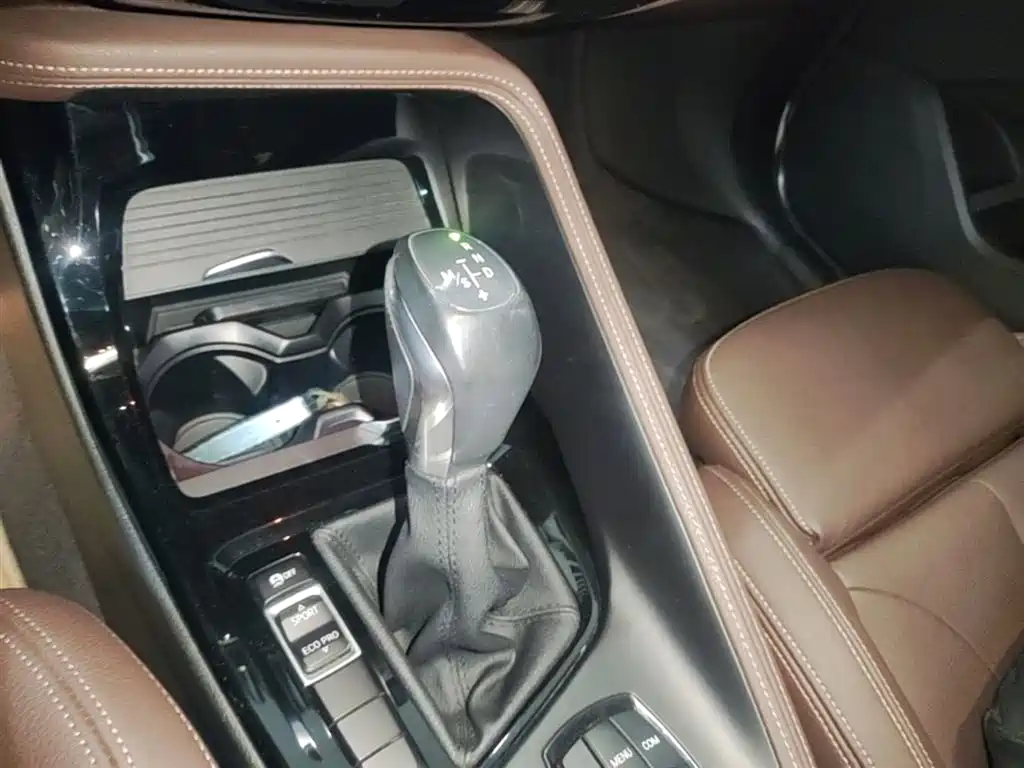 BMW X1 2019 sDrive18Li Premium Model фото 14