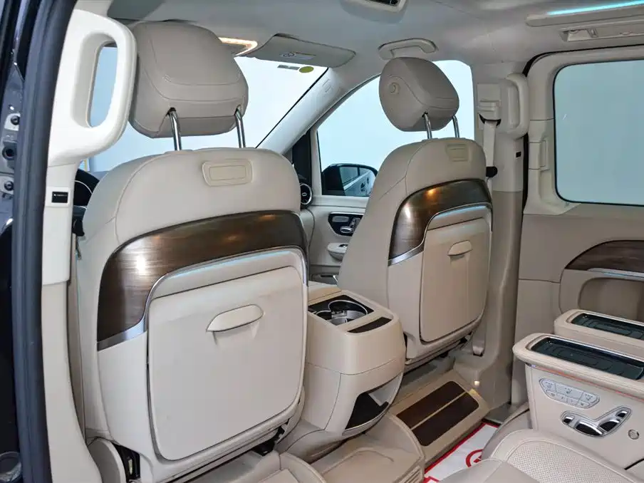 MERCEDES-BENZ V CLASS