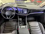 Фото 6 - Volkswagen Touareg