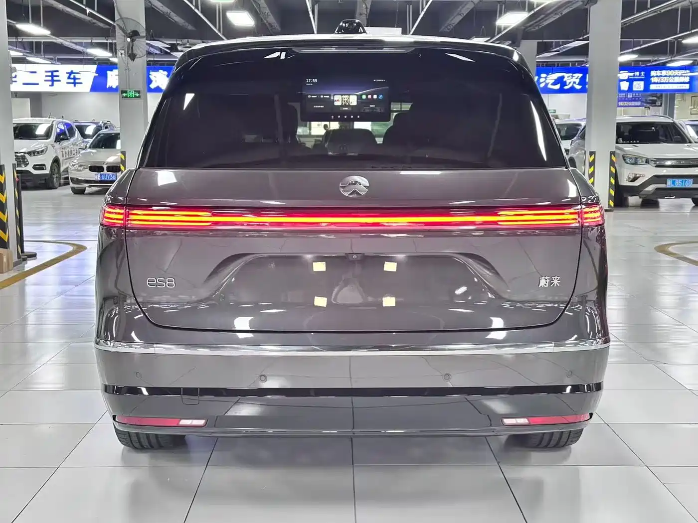 NIO ES8 2026 2025 Model 6-Seat Executive Luxury Edition