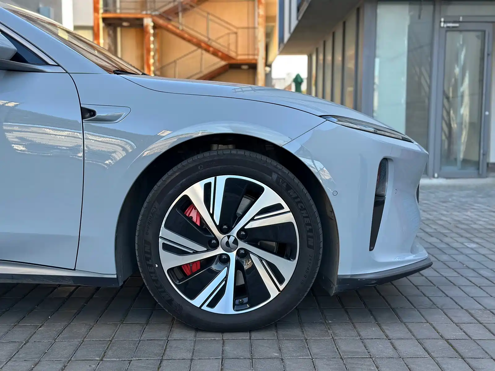 Фото 8 - NIO ET5