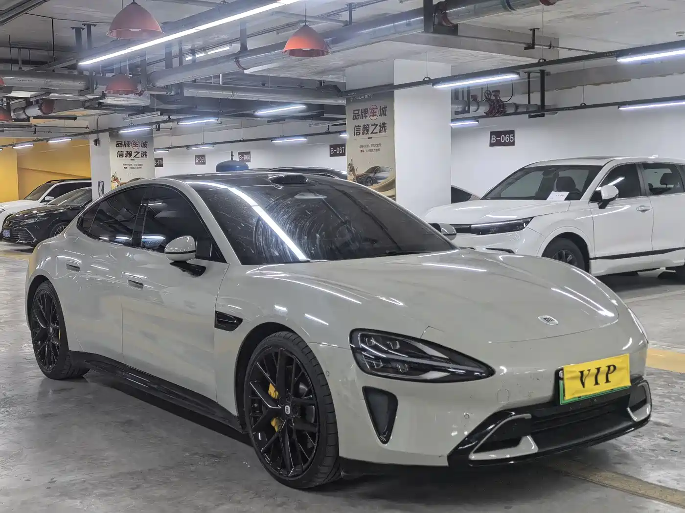 XIAOMI CAR XIAOMI SU7