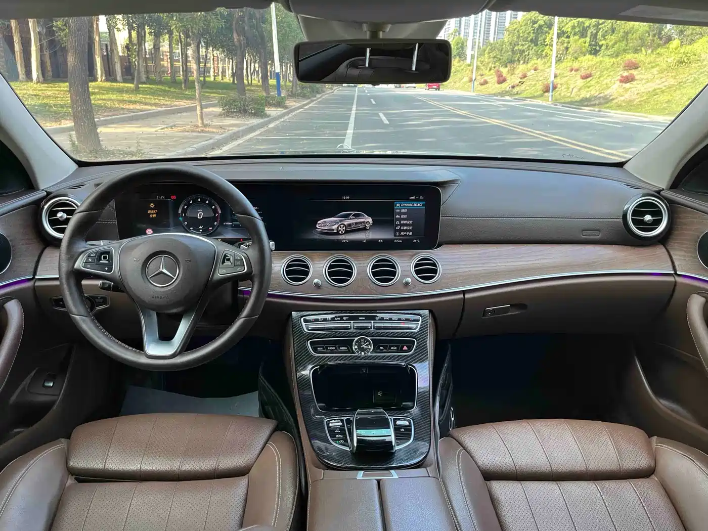 Mercedes-Benz E-Class 2016 E 200 L фото 5