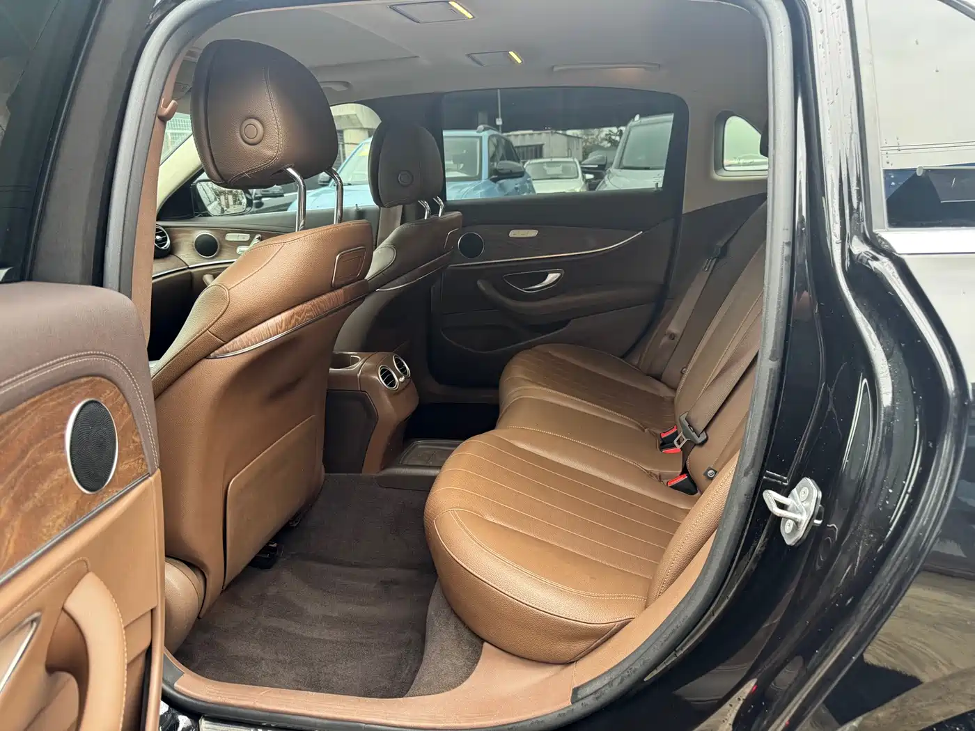 Mercedes-Benz E-Class 2019 E 200 L 4MATIC фото 8