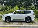 Фото 14 - Lexus GX