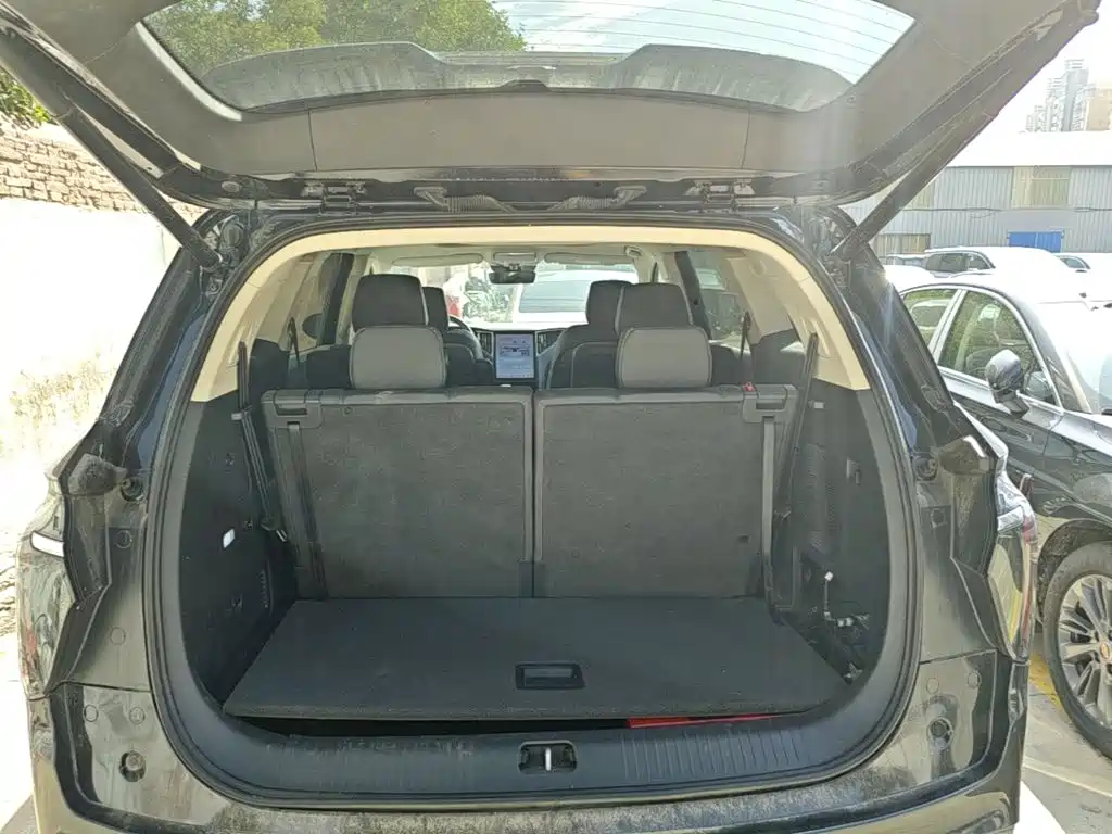 Hongqi HS7 PHEV 2024 2024 2.0T PHEV AWD Flagship 6-Seater