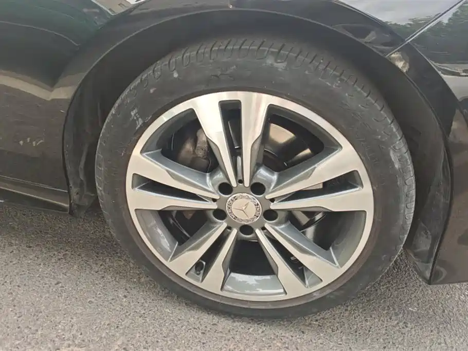Mercedes-Benz E-Class 2015 Facelift E 200 L Sport фото 6