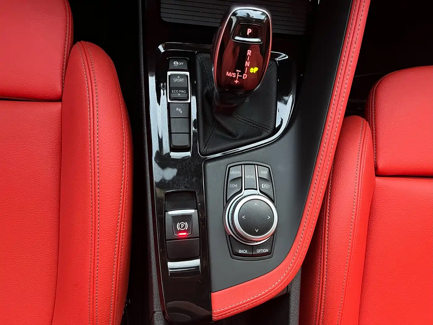 BMW X2 2023 2022 sDrive25i M Sport Package