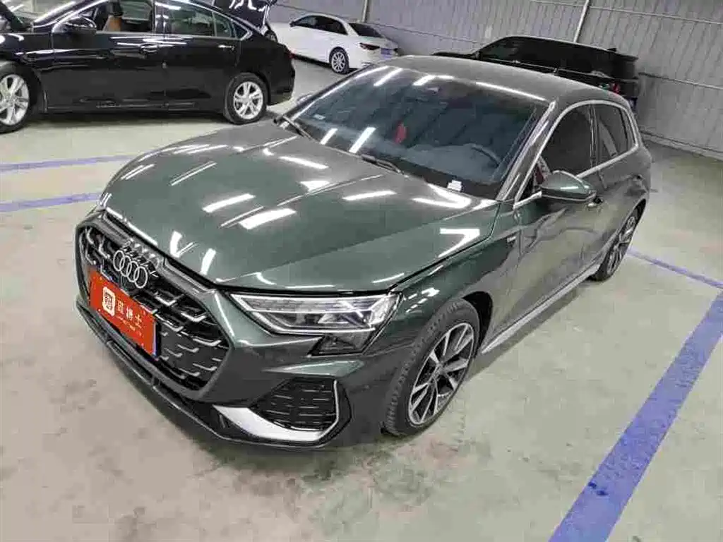 Фото 1 - Audi A3