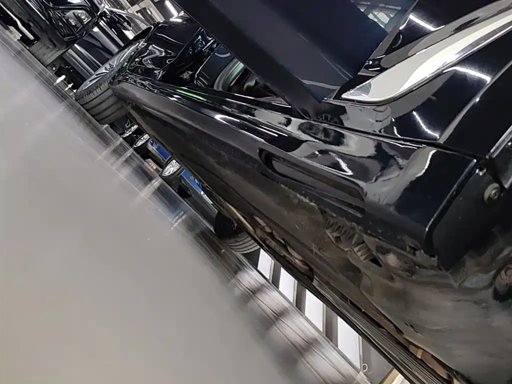 BMW 5 Series 2023 530Li Leading M Sport Package фото 21