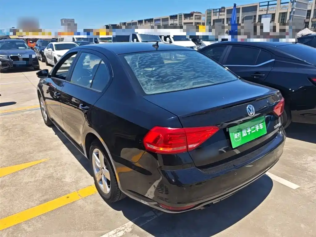 Volkswagen Lavida 2017 1.6L Automatic Trend Edition фото 5