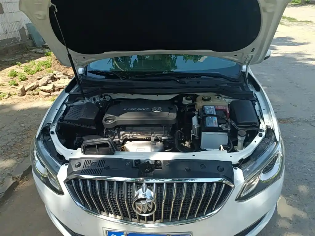 Buick Excelle 2015 15N Automatic Elite фото 20