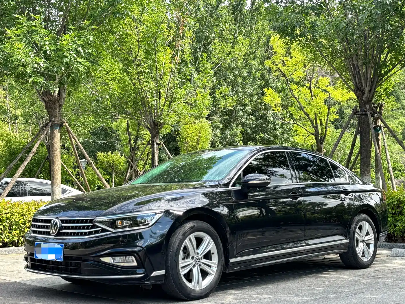 Volkswagen Magotan 2024 2 Million Units Public Sharing Edition 280TSI DSG Comfort фото 2