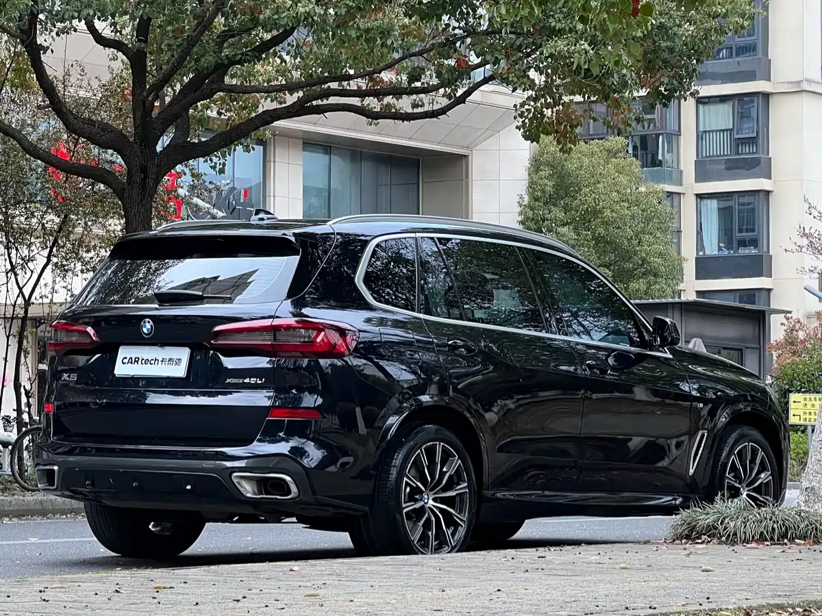 BMW X5 2022 xDrive 30Li M Sport Package фото 5