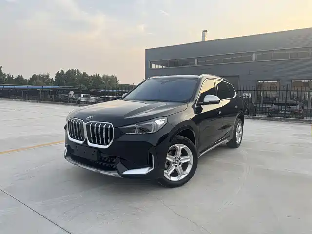 BMW X1 2023 sDrive20Li X Design Package