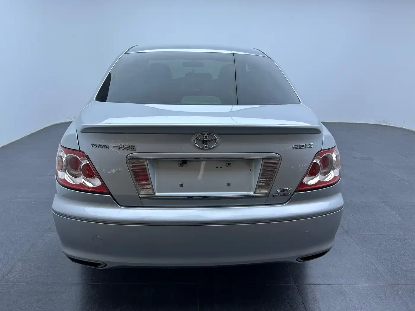 Toyota Reiz 2009 2.5S AVX Edition фото 10