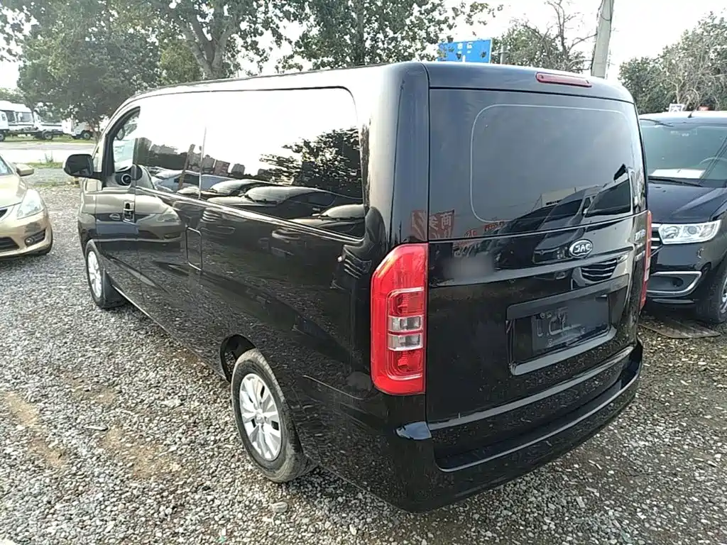 JAC Refine M3 2023 2022 PLUS IKEA Edition 1.8L Comfort Model