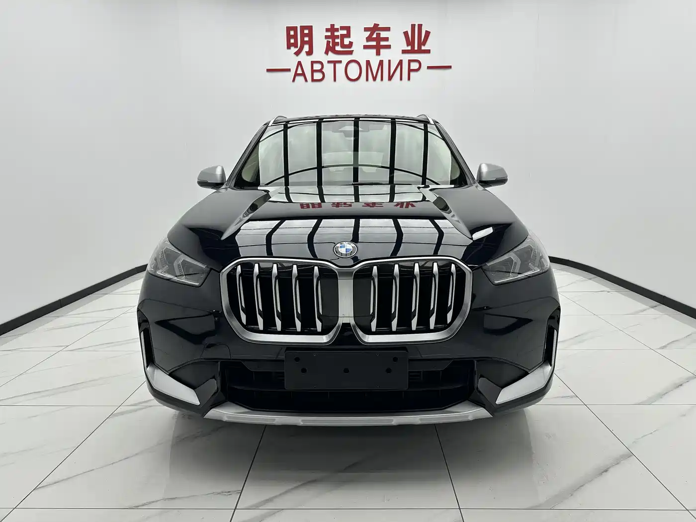 BMW X1 2023 sDrive20Li X Design Package фото 2