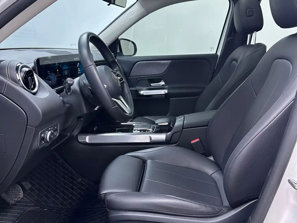 Mercedes-Benz GLB 2020 GLB 200 Dynamic фото 7