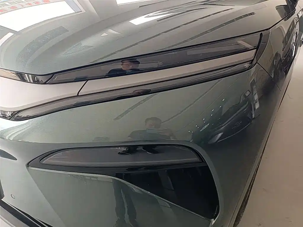 BYD Tang L 2025 DM 175KM Drone Player Edition фото 24