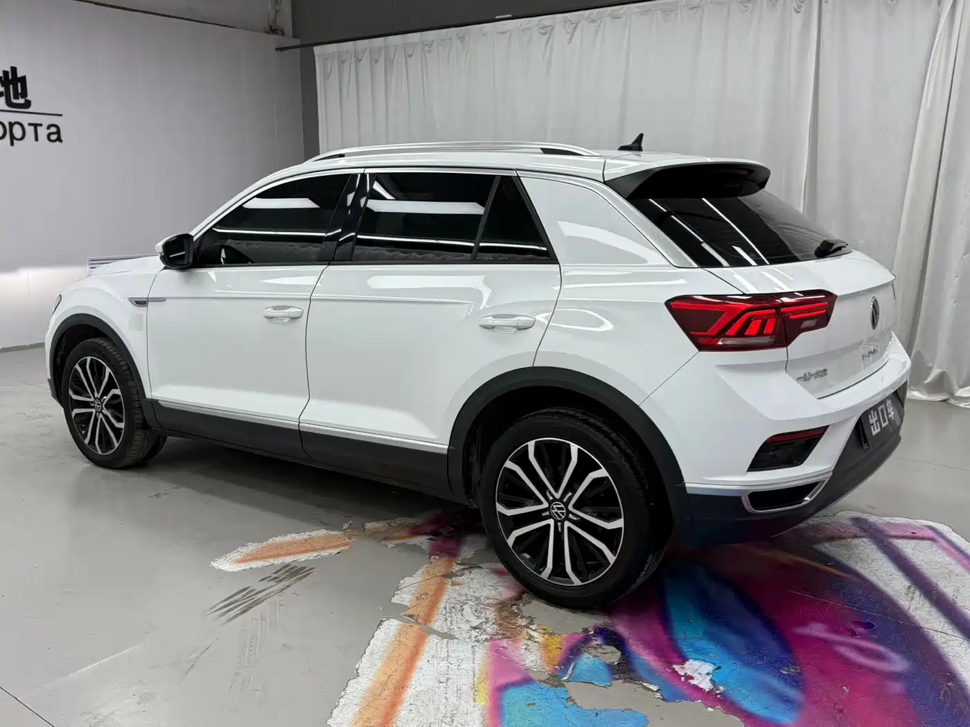 Volkswagen T-ROC 2021 280TSI DSG 2WD Comfort Smart Connect 30th Anniversary Edition фото 4