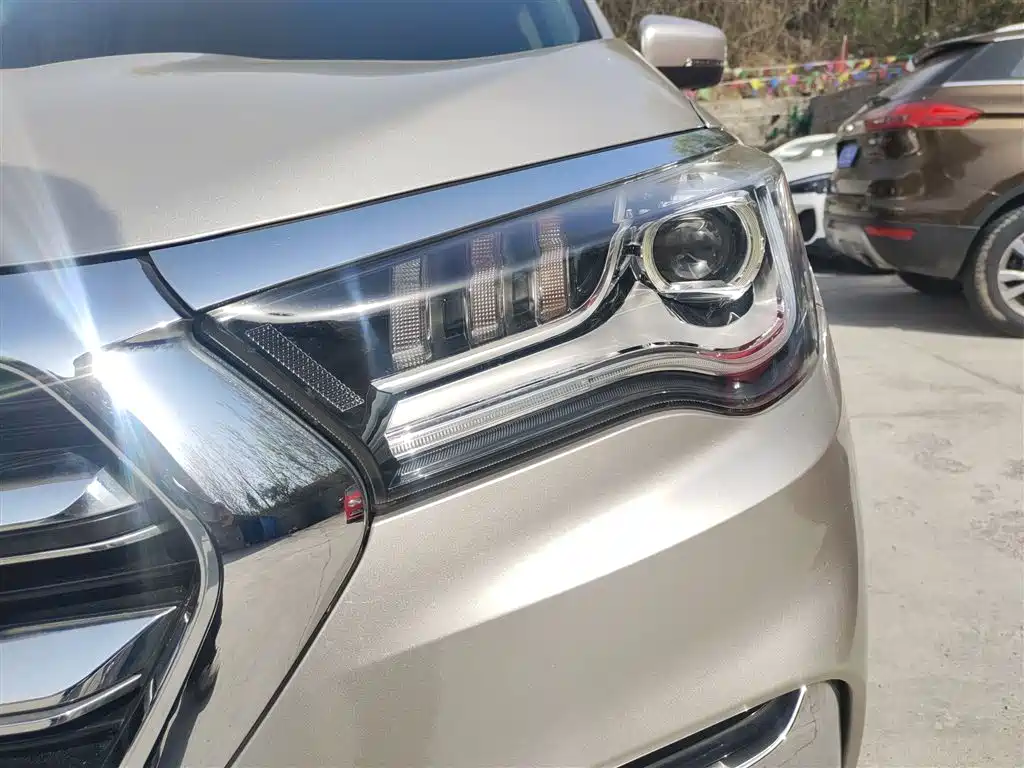 Jetour X90 2019 2019 1.5T Auto Smart 6-seater China V