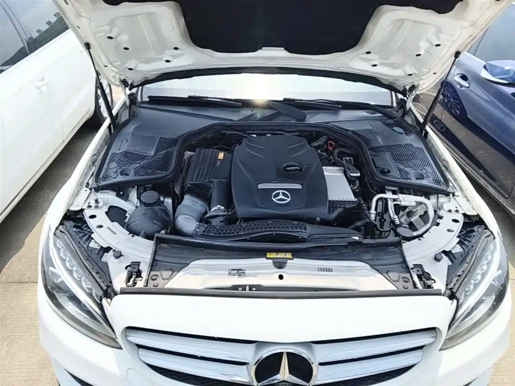 Mercedes-Benz C-Class 2017 Facelift C 180 L Fashion Sport Edition фото 20