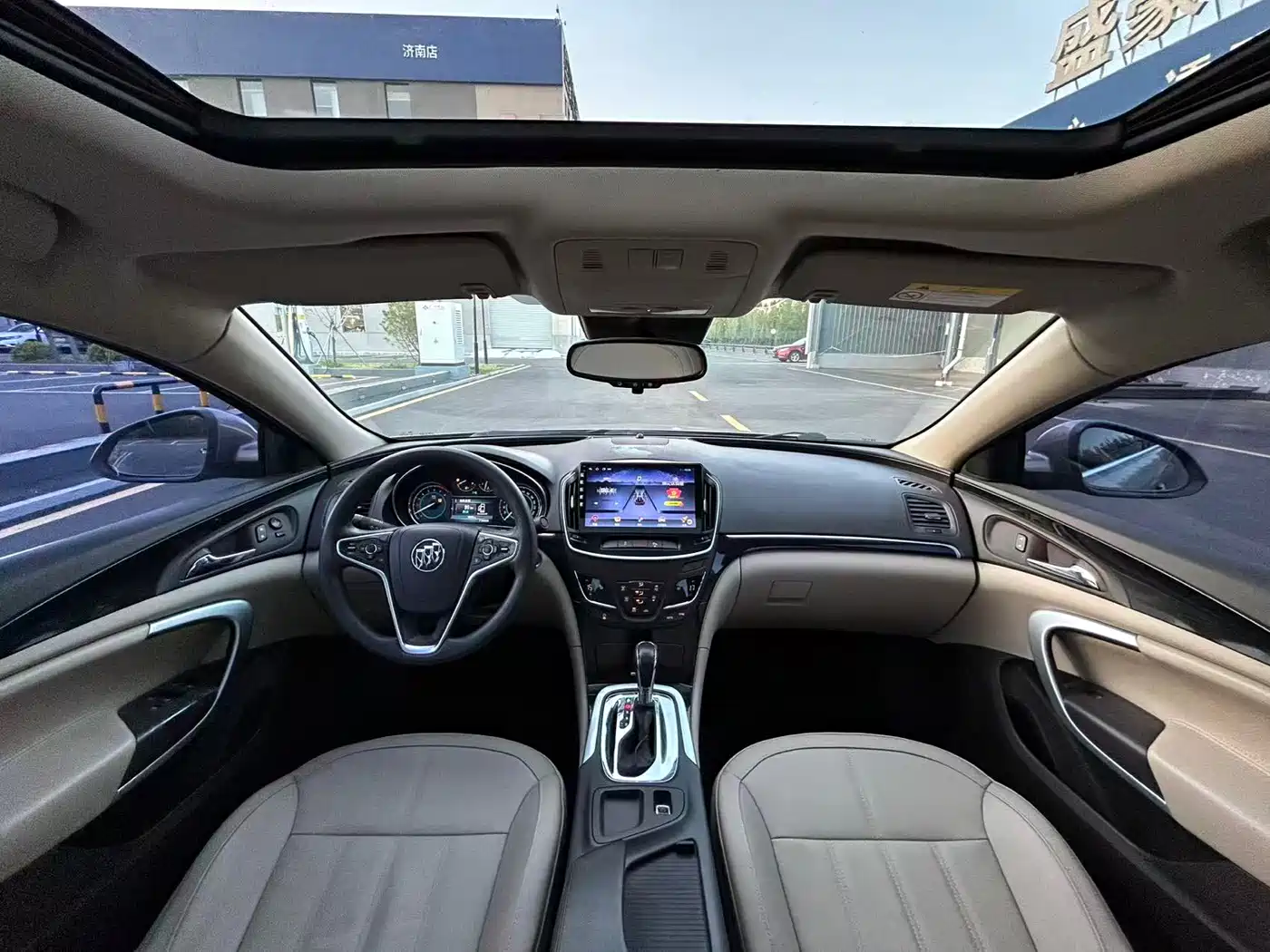 Buick Regal 2015 2.0L Elite Fashion Model фото 6