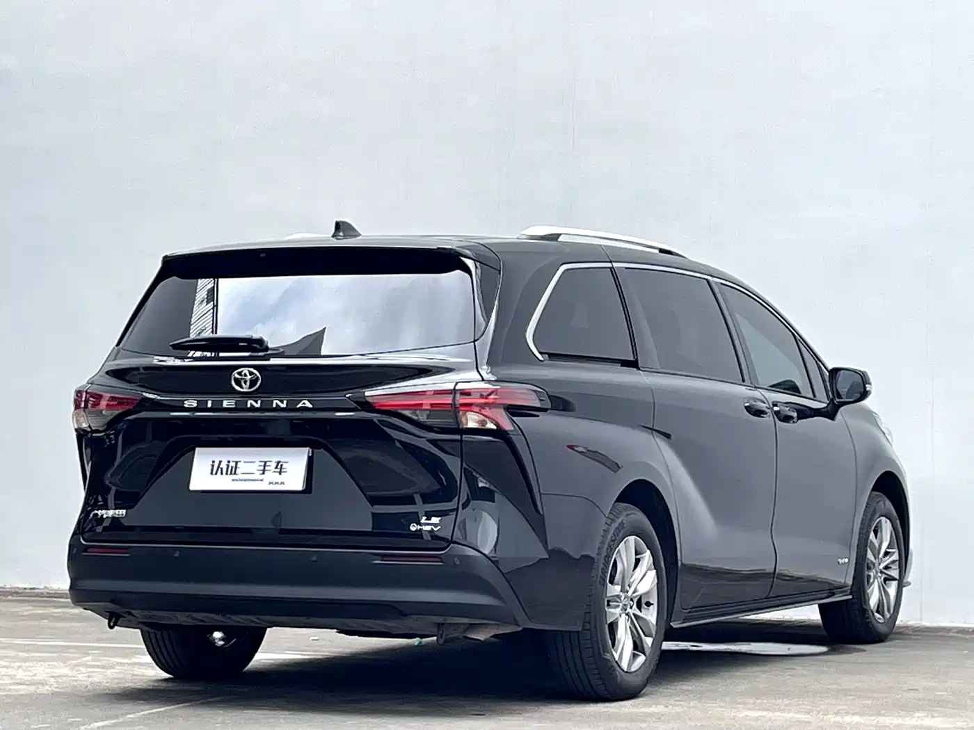 Toyota Sienna 2024 2.5L Hybrid Comfort Edition фото 38
