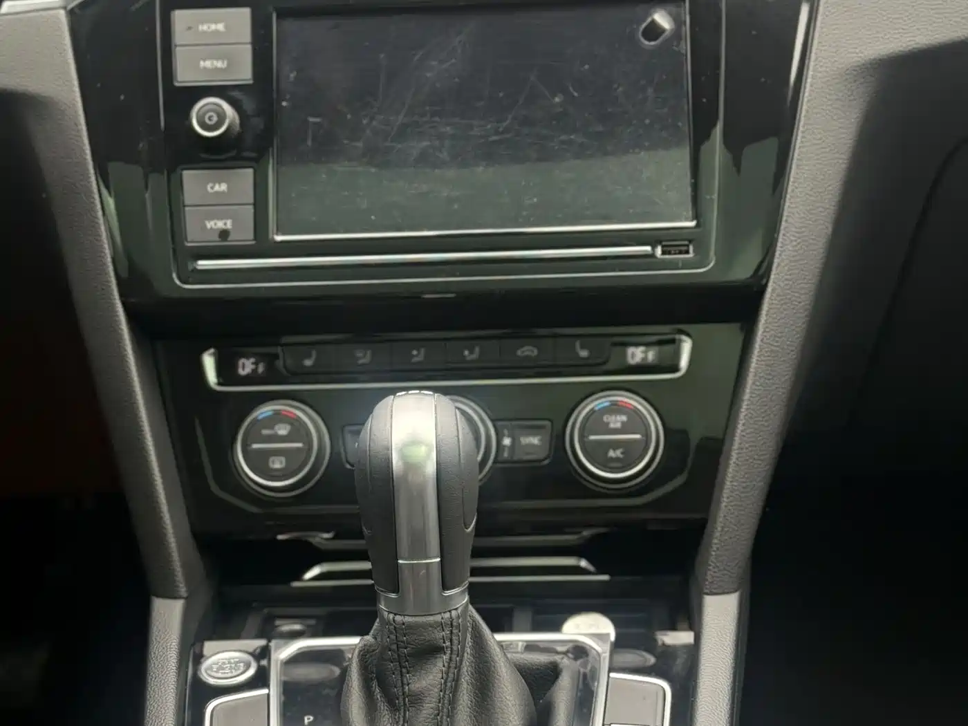 Volkswagen Magotan 2019 330TSI DSG Luxury Class China VI фото 28