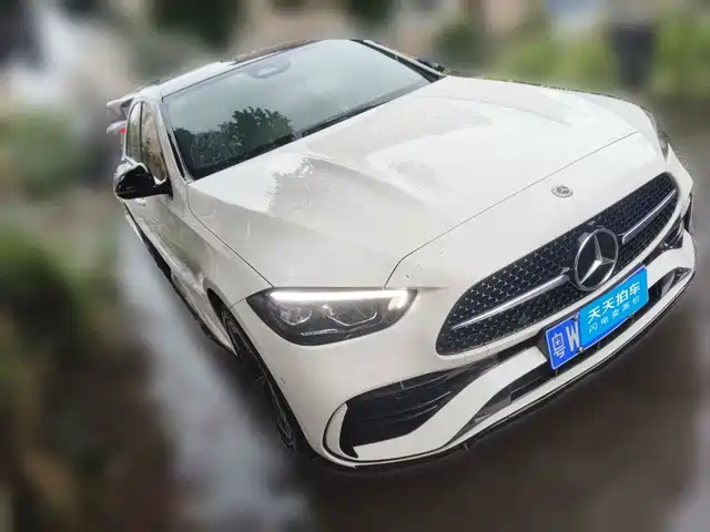 Mercedes-Benz C-Class 2022 Facelift C 260 L Night Edition Sport — фото 3