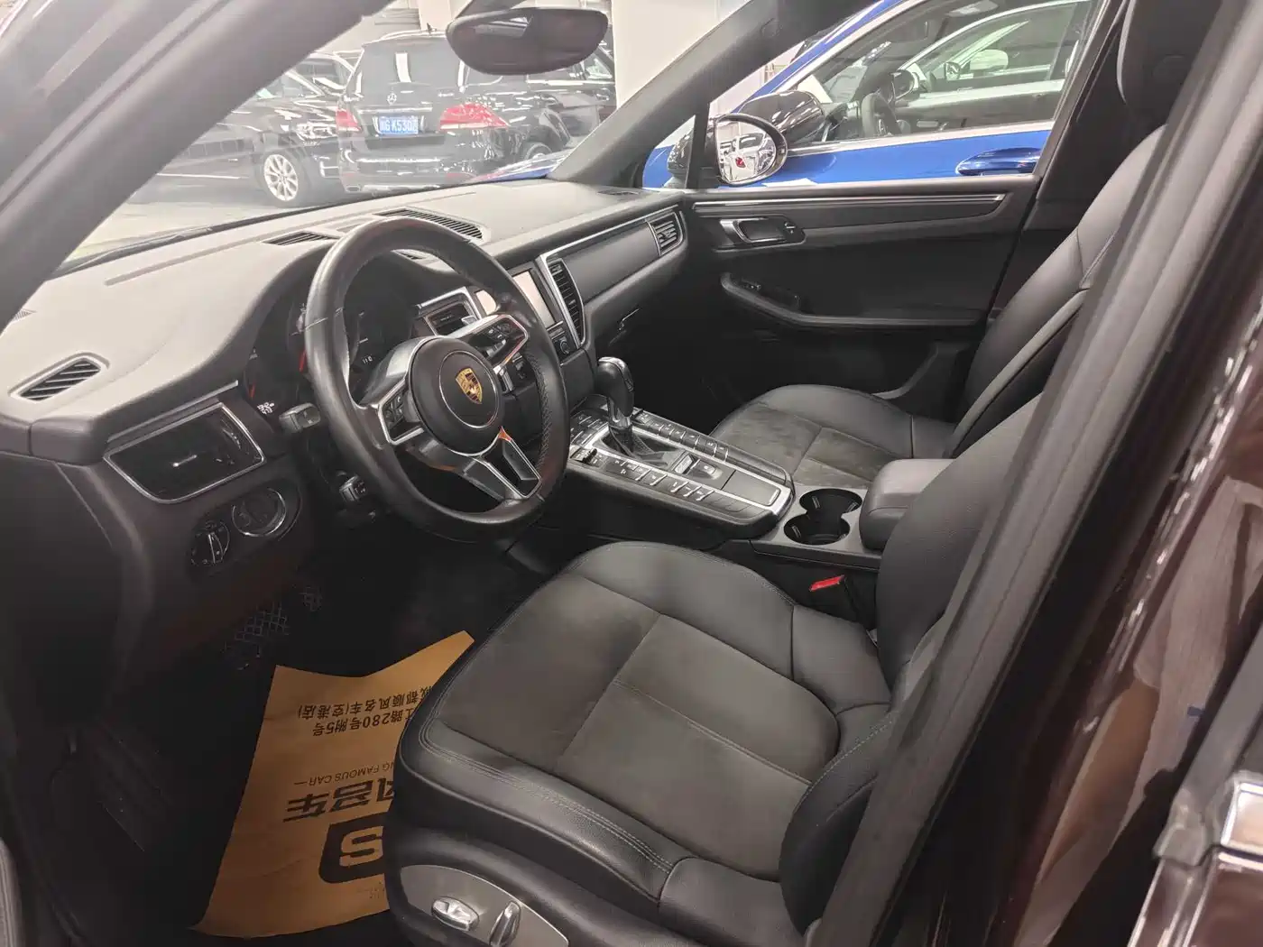 Porsche Macan 2016 Macan 2.0T фото 4