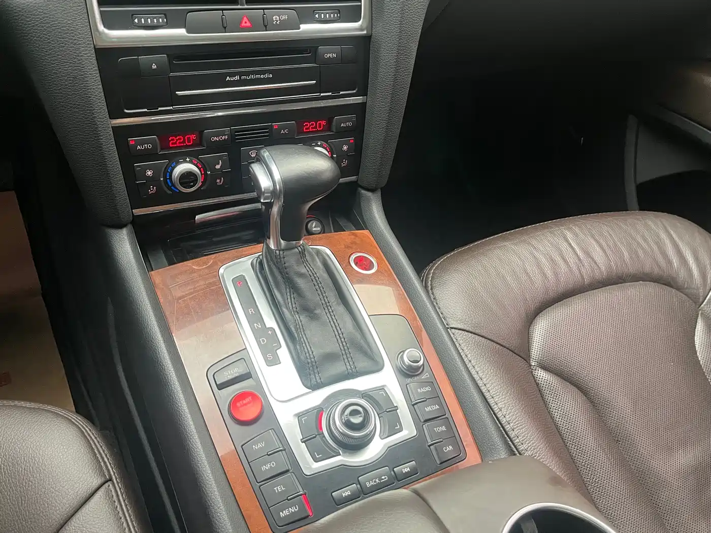 Audi Q7 2014 40 TFSI Off-road фото 15