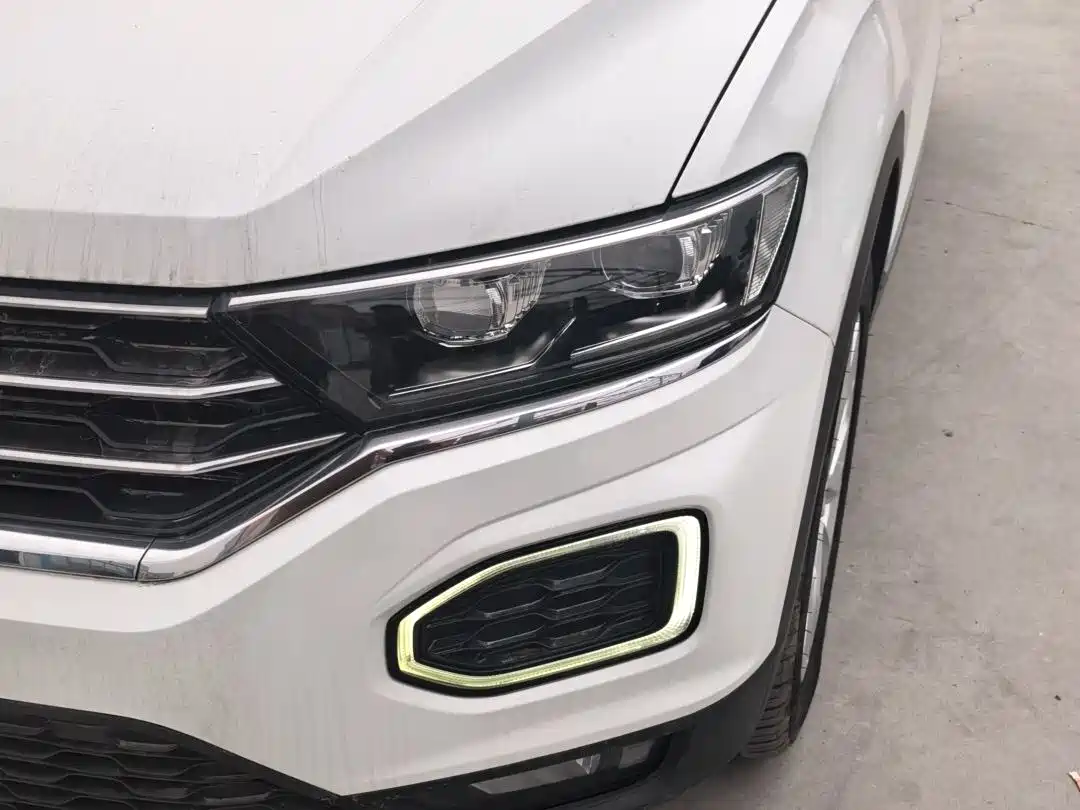 VOLKSWAGEN T ROC EXPLORING SONGS