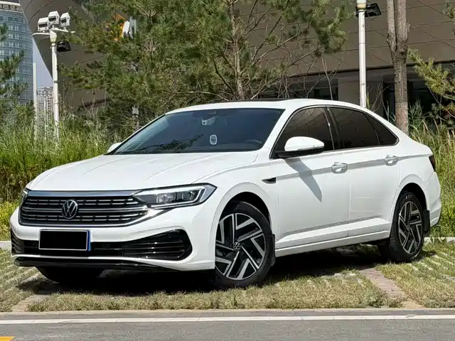 Volkswagen Sagitar 2025