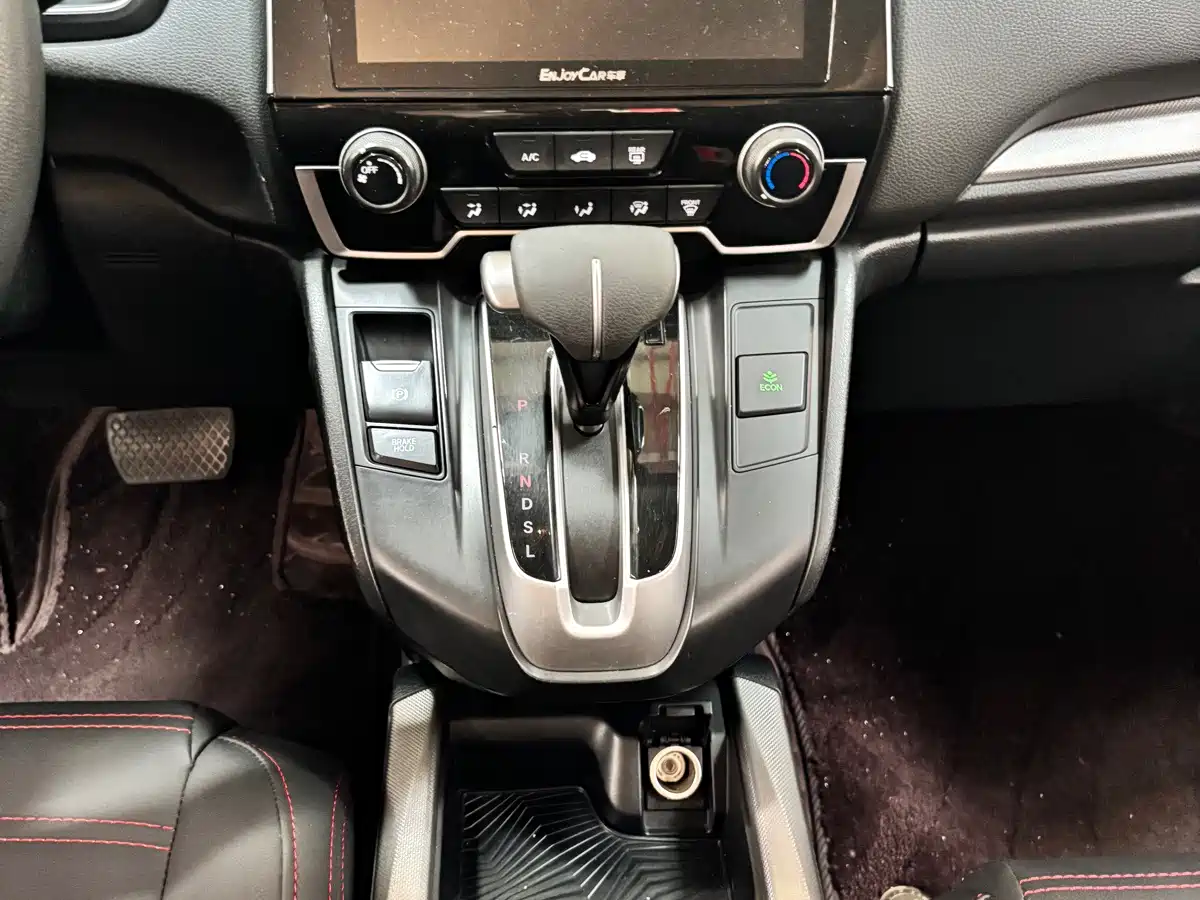 Фото 10 - Honda CR-V