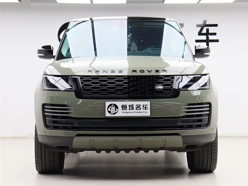 Land Rover Range Rover 2022 3.0 L6 400PS Heritage Extended Classic Edition фото 34