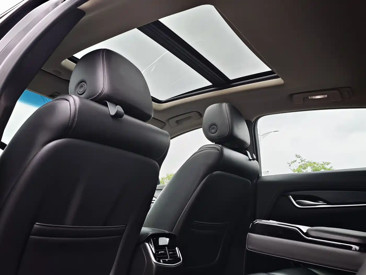 Cadillac XTS 2018 28T Technology фото 30