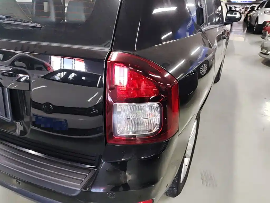 Jeep Compass (Import) 2014 2014 Facelift 2.0L 2WD Progressive Edition