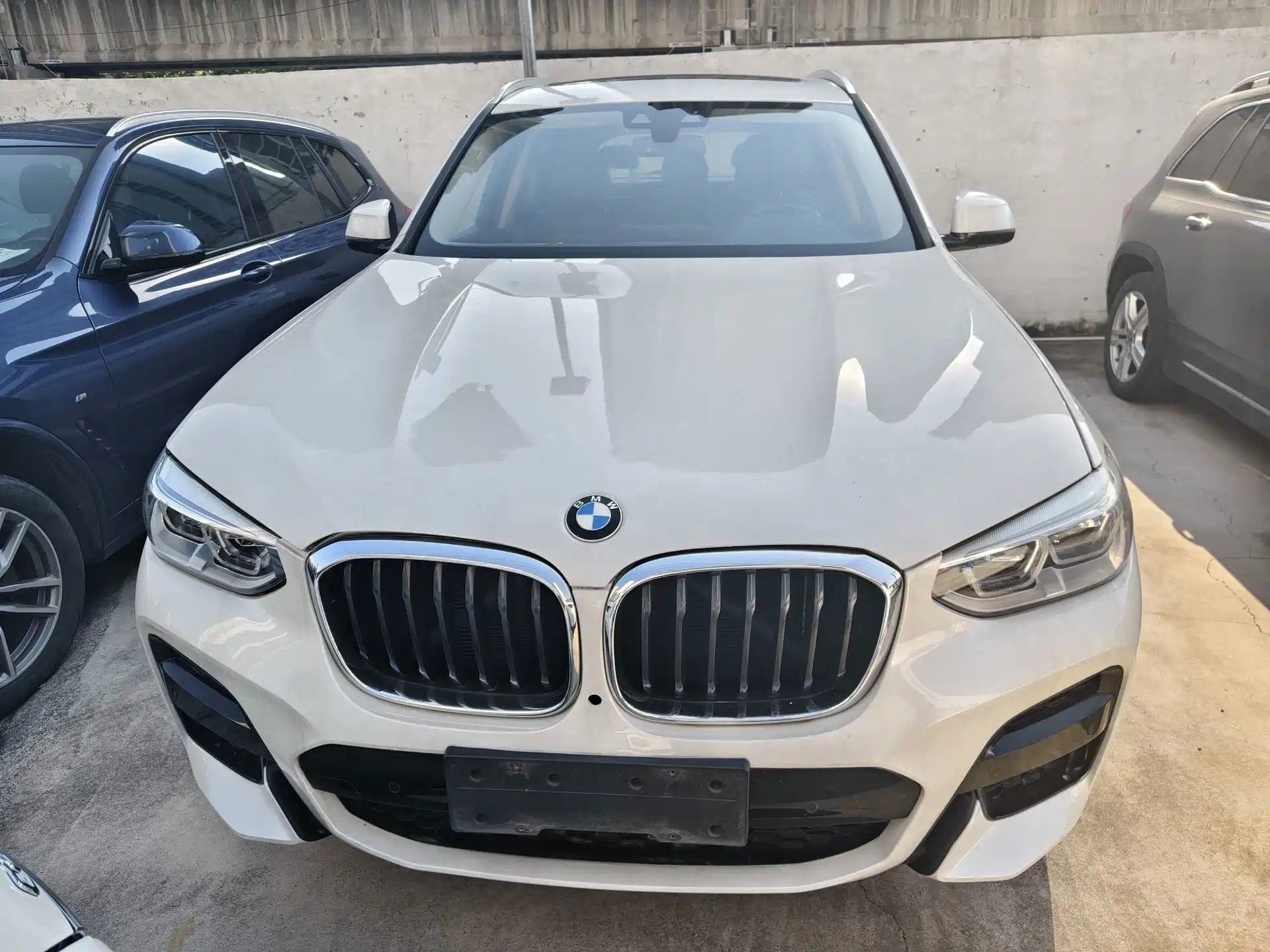Фото 2 - BMW X3