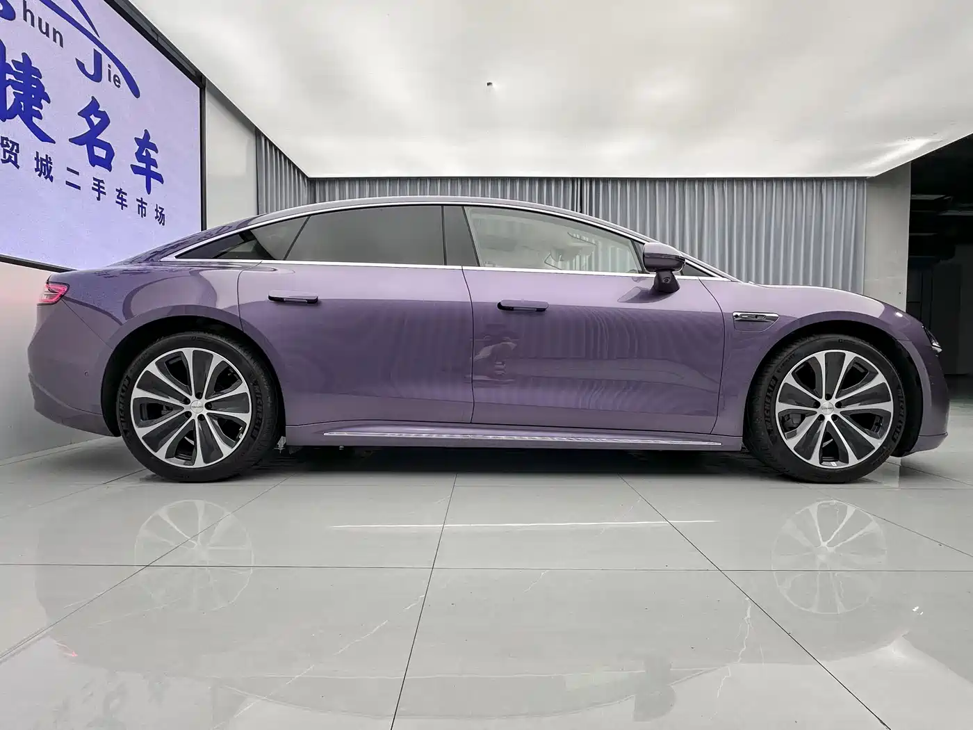 Фото 4 - Zhijie S7