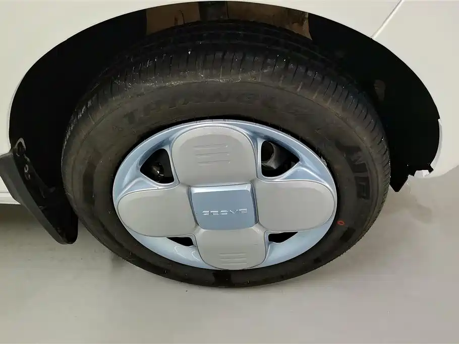 Geely Galaxy Panda 2024 Panda mini 200km Endurance Bear фото 6