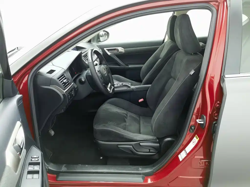 Lexus CT 2015 2014 CT200h Elite Monochrome