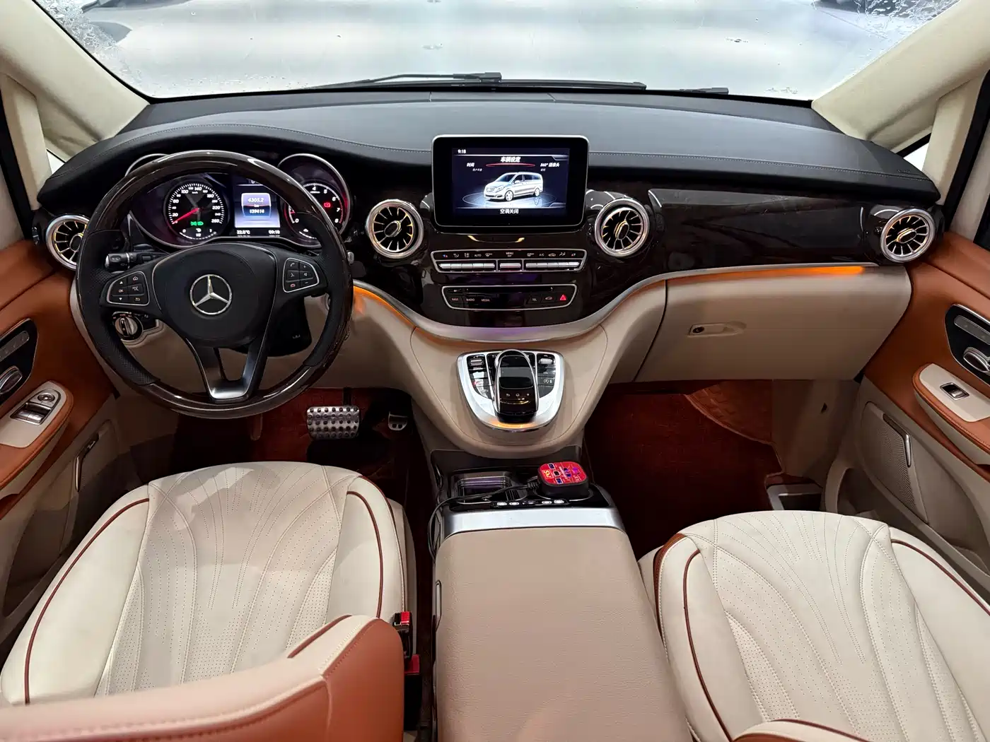 Mercedes-Benz V-Class 2016 V 260 Premium Edition фото 6