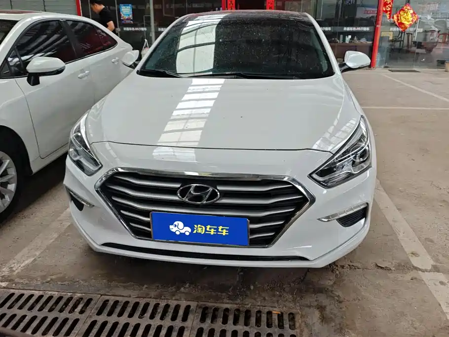 Hyundai Mistra 2019 1.8L Automatic DLX Premium China VI фото 2