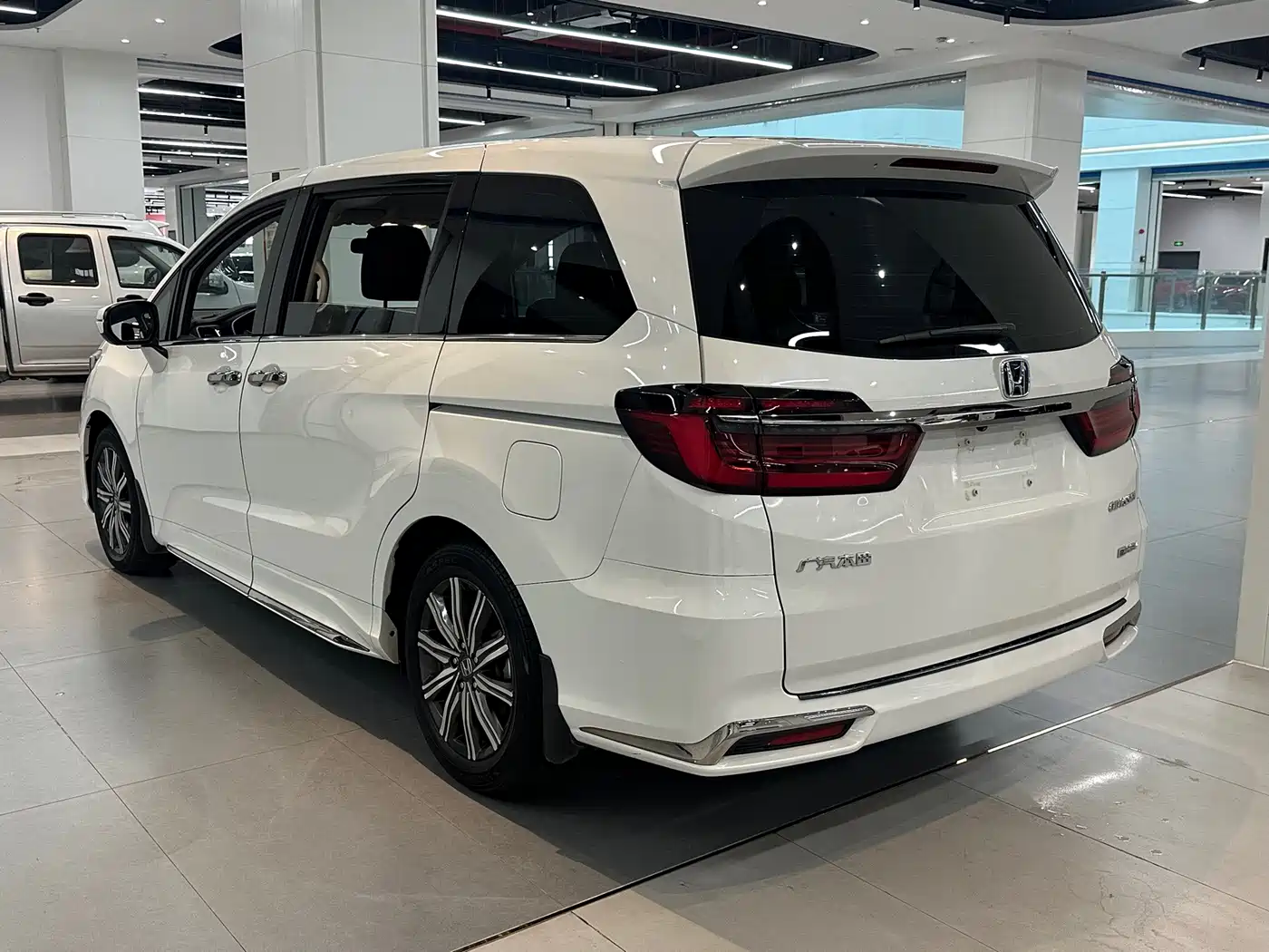 Honda Odyssey 2024 2024 2.0L e:HEV Sharp·Comfort Edition