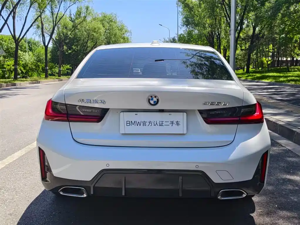 BMW 3 Series 2023 325Li M Sport Package фото 11